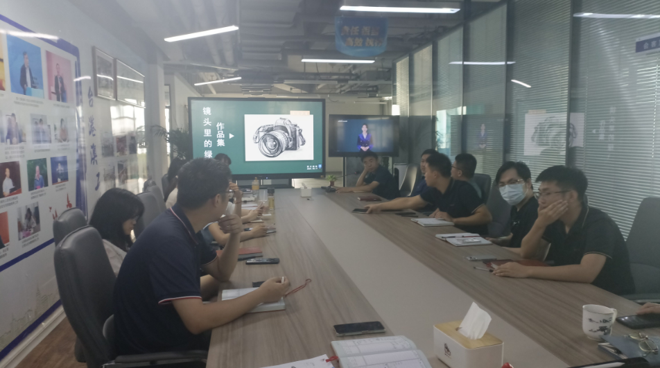 亚太易和药业有限公司举行“镜头里的绿色”摄影比赛